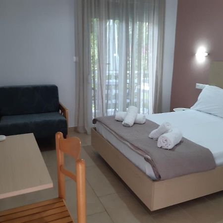 Tasos Rooms พริโนส ภายนอก รูปภาพ