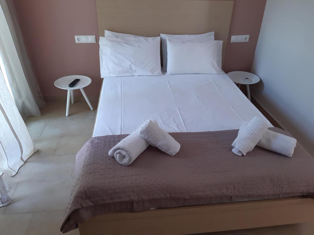 Tasos Rooms พริโนส ภายนอก รูปภาพ